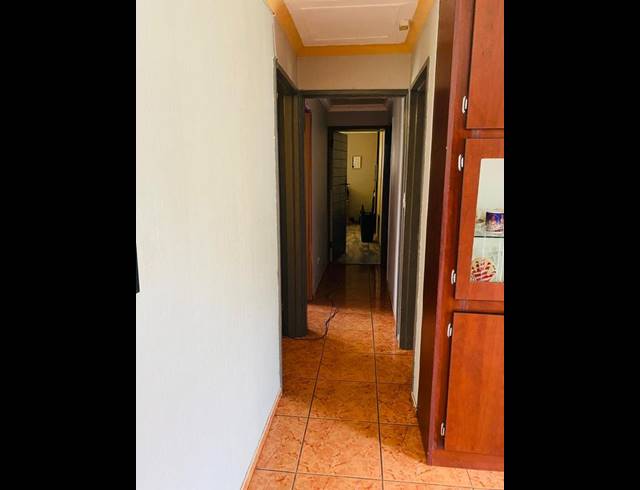 4 BEDROOM HOUSE FOR SALE IN CRYSTAL PARK